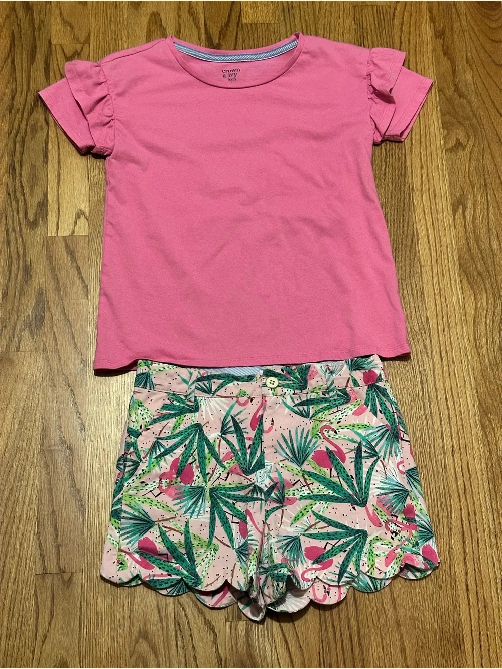 Crown & Ivy Flamingo & Palm Shorts with Matching Ruffle Sleeved T-Shirt size 12